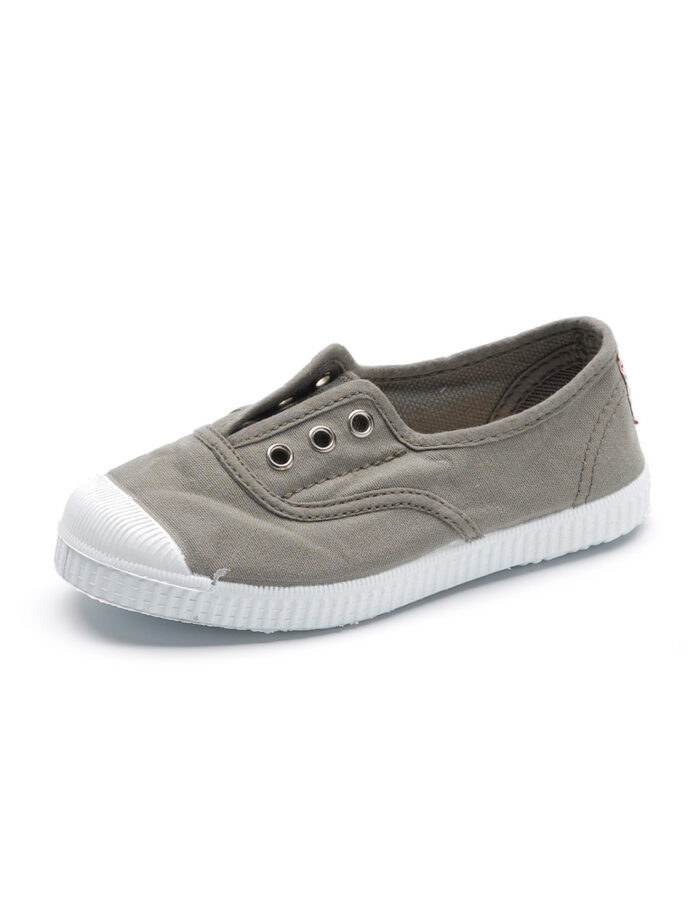 Basket gris (Cienta)