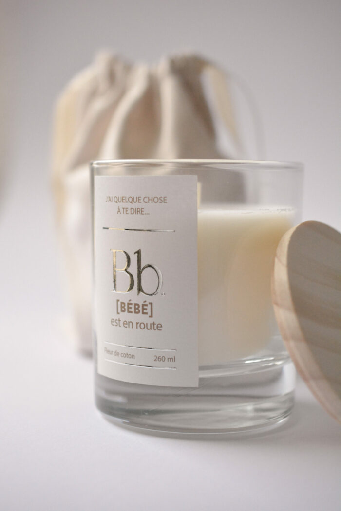 BOUGIE “BÉBÉ EN ROUTE” (ZAKUW)