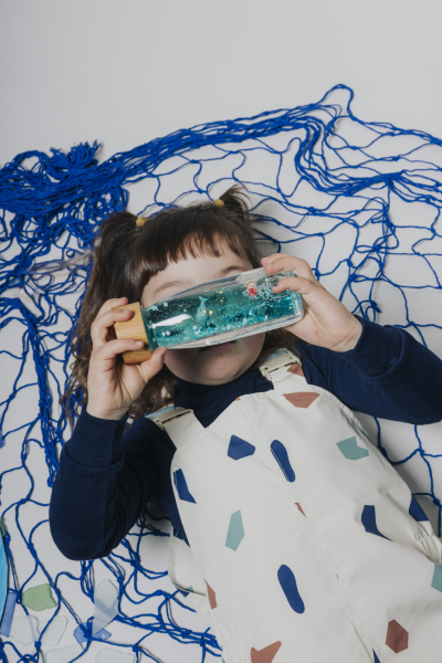 Bouteille sensorielle Phare et Baleine (Petit Boum) – Image 2