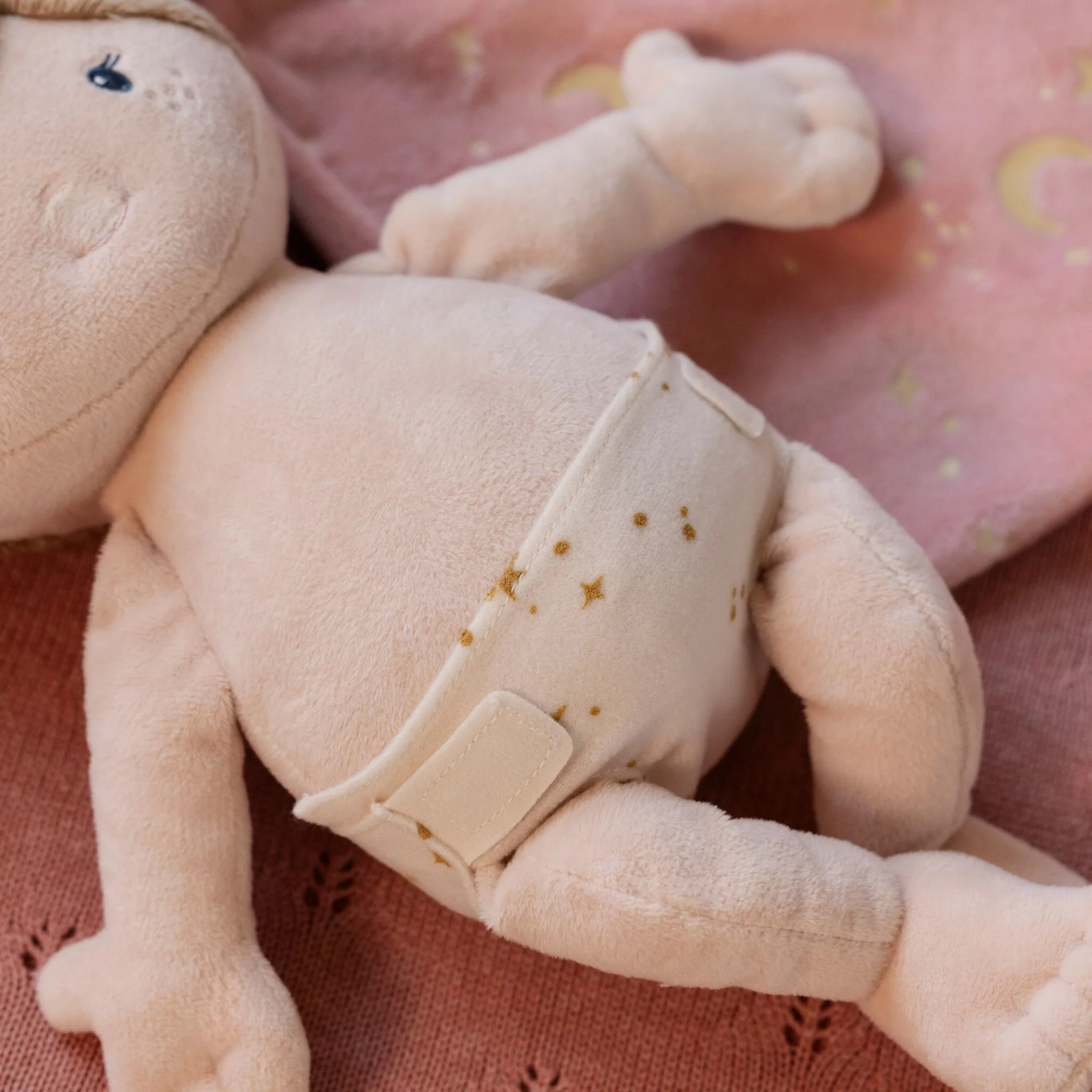 Peluche poupée bébé Rosa - 40 cm (Little Dutch) – Image 3
