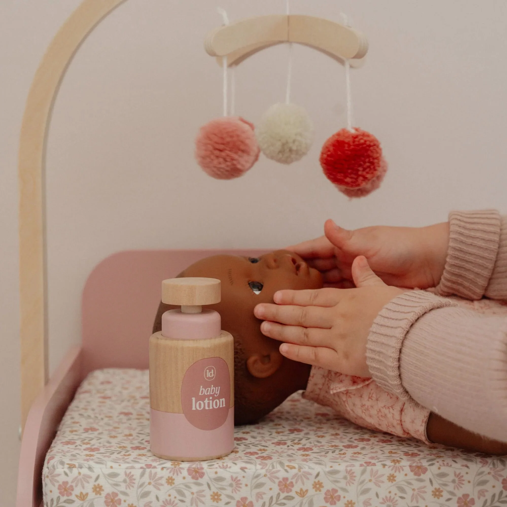 Commode de poupée – Rose (Little Dutch) – Image 8